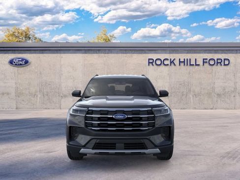New 2026 Ford Explorer Active RWD image 6