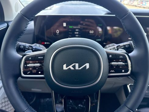 New 2026 Kia Carnival SX Prestige image 28