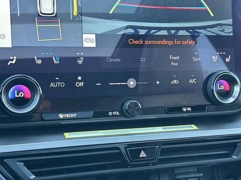 Used 2024 Lexus TX 350 FWD image 25