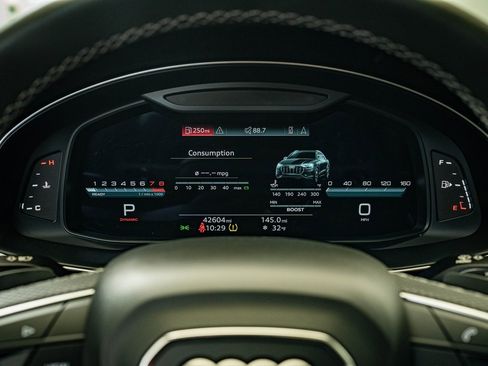 Used 2023 Audi SQ8 Prestige image 34