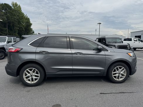 Used 2024 Ford Edge SEL AWD/4WD image 4