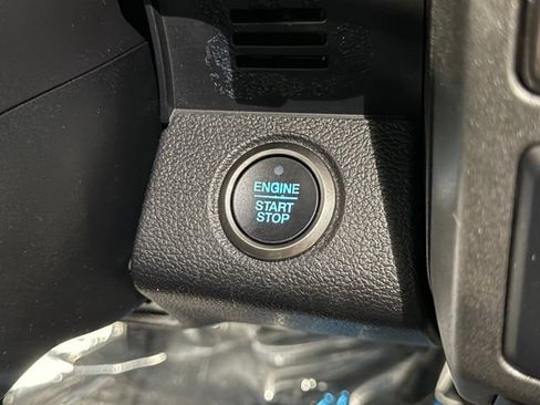 Certified 2019 Ford F150 Raptor w/ Equipment Group 802A Luxury AWD/4WD image 19