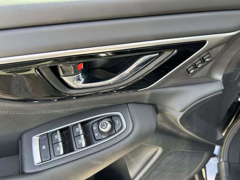 Used 2025 Subaru Outback Touring image 21