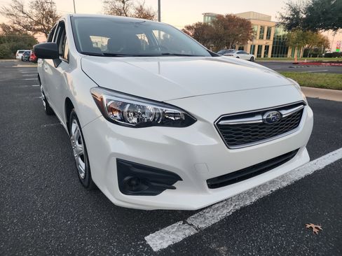 Used 2019 Subaru Impreza 2.0i image 1