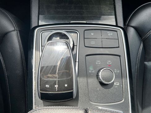 Used 2018 Mercedes-Benz GLE 350 GLE 350 4MATIC SUV w/ Premium 1 Package image 28