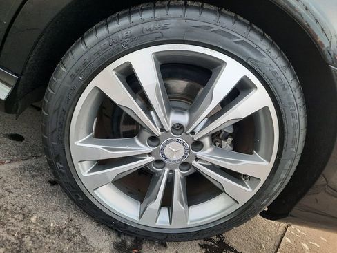 Used 2014 Mercedes-Benz E 350 Sedan image 20