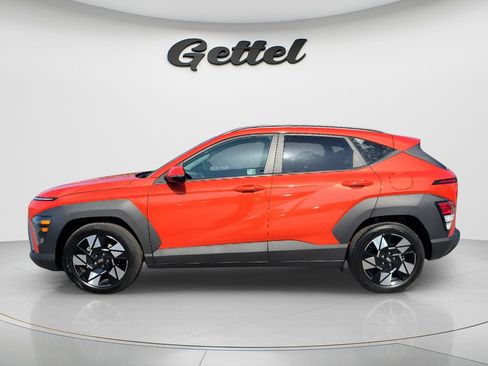Used 2025 Hyundai Kona SEL FWD image 8