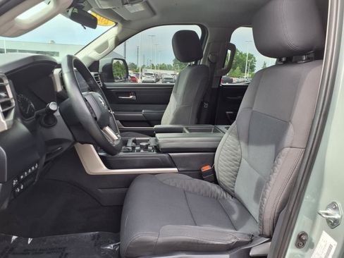 Used 2022 Toyota Tundra SR5 w/ TRD Off-Road Package image 5