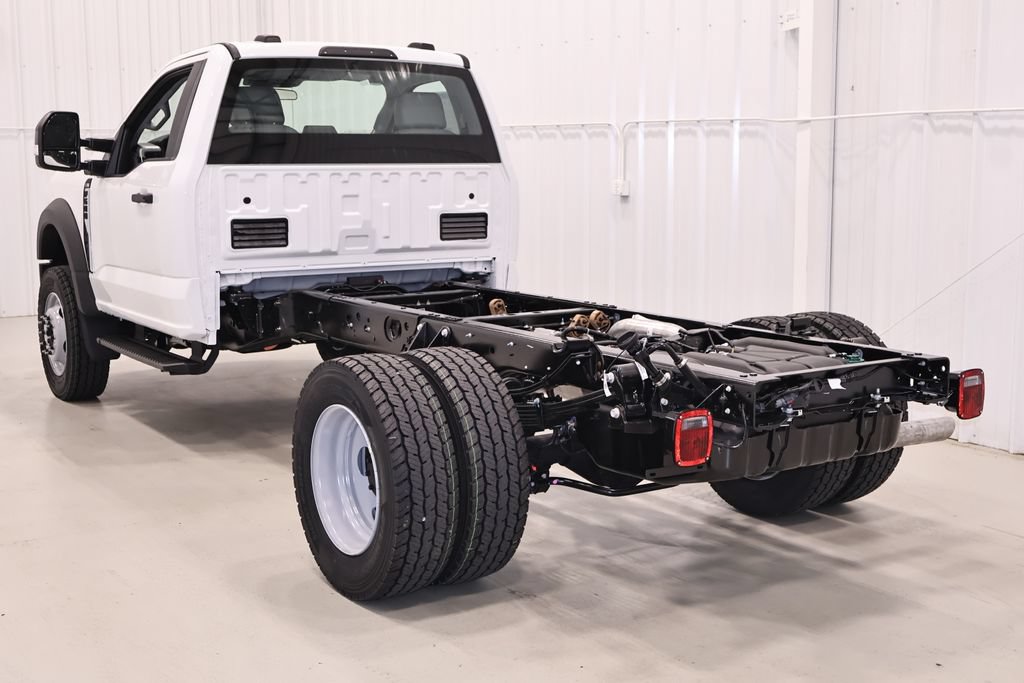 New 2026 Ford F600 4x4 Regular Cab Super Duty w/ XL Chrome Package image 7