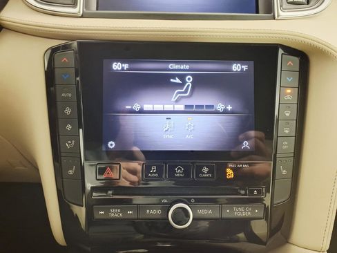 Used 2022 INFINITI QX50 Luxe AWD/4WD image 20