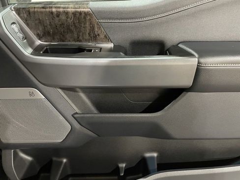 Used 2024 Ford F450 Lariat w/ Chrome Package image 26