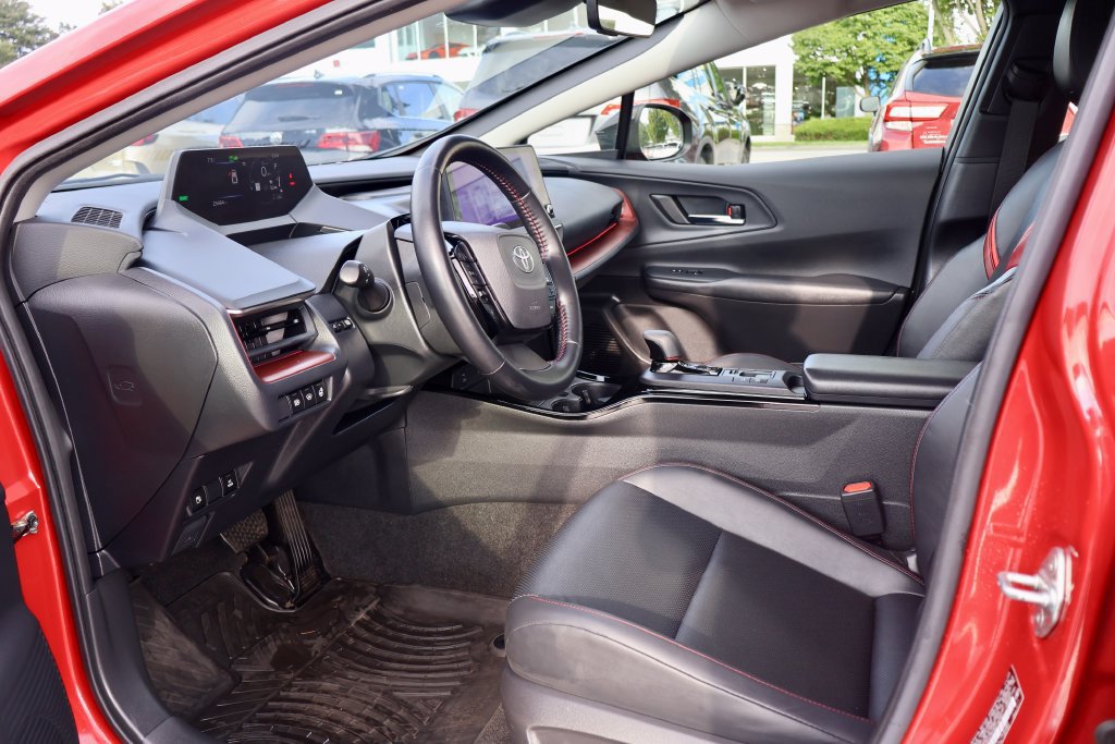 Certified 2024 Toyota Prius Prime FWD image 14