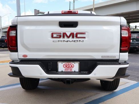 New 2026 GMC Canyon Elevation image 5