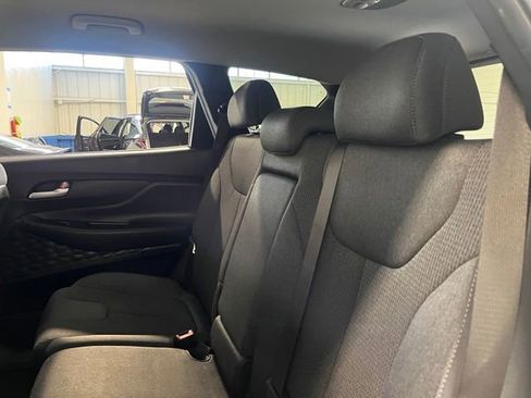 Used 2023 Hyundai Santa Fe SEL FWD image 18