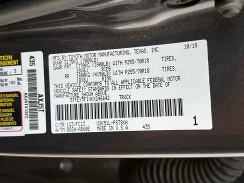 Used 2019 Toyota Tundra SR5 w/ SR5 Upgrade Package image 33