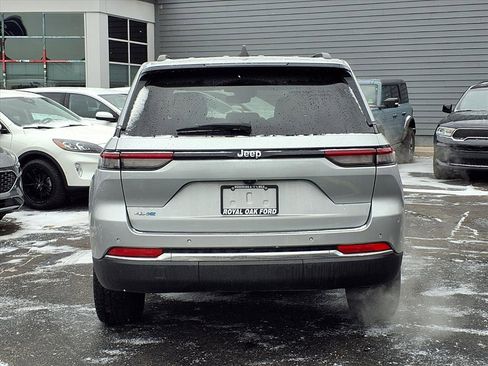 Used 2024 Jeep Grand Cherokee Limited 4xe image 22