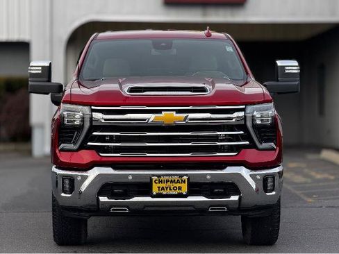 Used 2024 Chevrolet Silverado 2500 LTZ w/ LTZ Plus Package AWD/4WD image 14