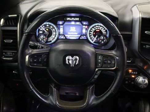 Used 2020 RAM 1500 Limited w/ Black Appearance Package AWD/4WD image 10