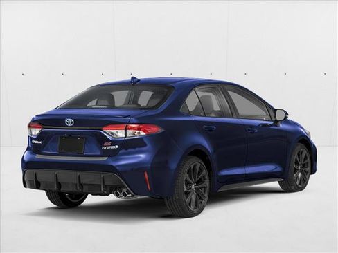 New 2026 Toyota Corolla SE FWD image 2
