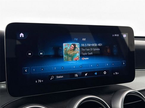 Used 2021 Mercedes-Benz GLC 300 image 23