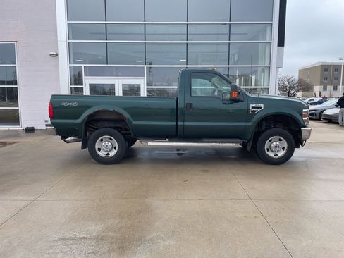 Used 2010 Ford F350 XL image 4