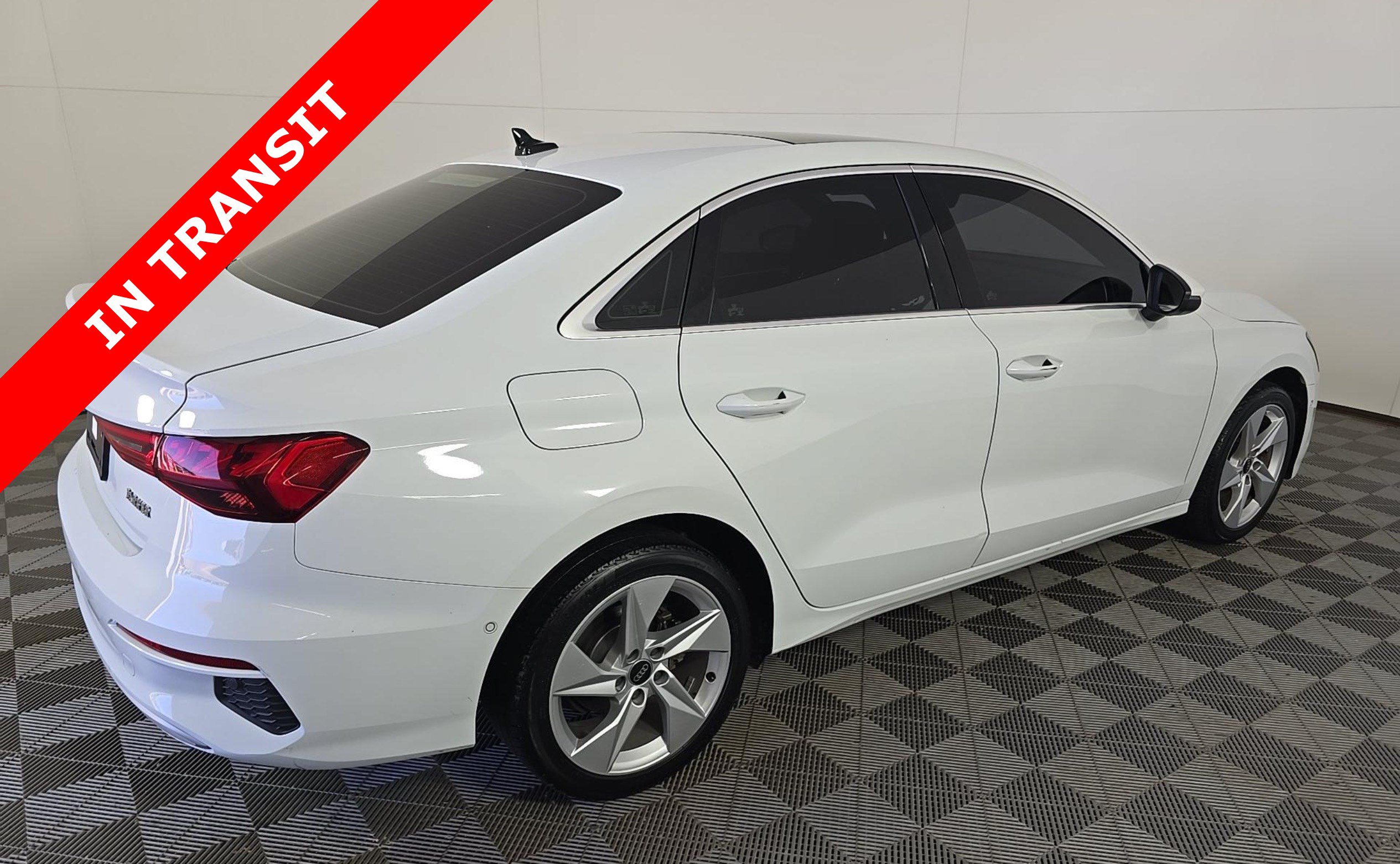 Used 2023 Audi A3 2.0T Premium w/ Convenience Package FWD image 5