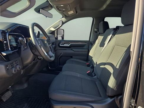 Used 2025 Chevrolet Silverado 1500 LT image 21