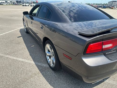 Used 2014 Dodge Charger R/T RWD image 7