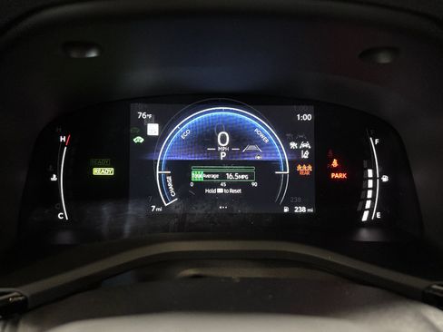 New 2026 Toyota Camry SE AWD/4WD image 9