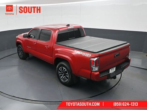 Used 2023 Toyota Tacoma TRD Sport image 47