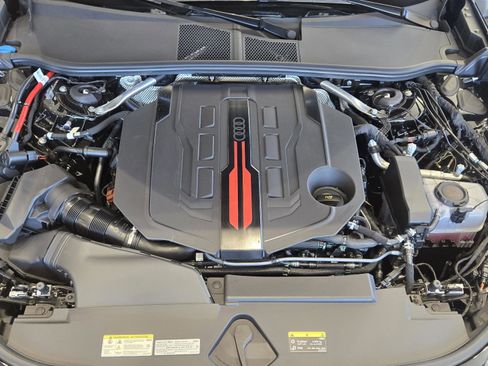 Used 2025 Audi S5 Premium Plus image 11