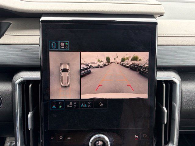 Used 2026 GMC Acadia Elevation FWD image 25