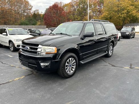 Used 2017 Ford Expedition EL XLT w/ Equipment Group 202A AWD/4WD image 7
