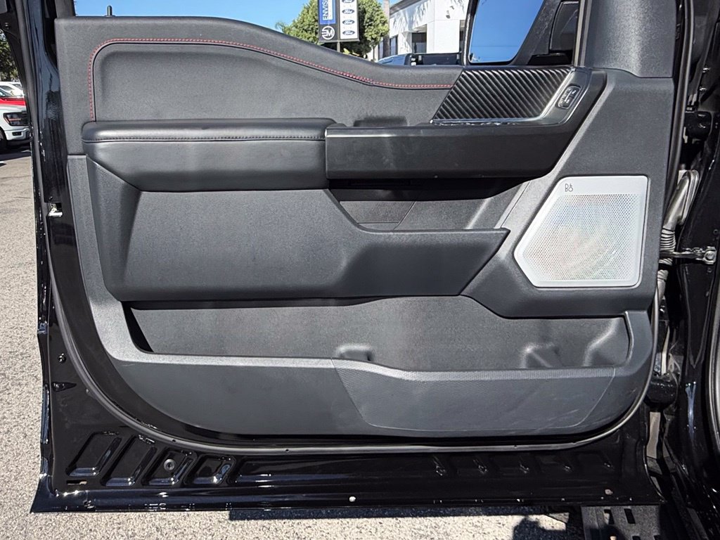 Used 2025 Ford F150 Raptor AWD/4WD image 13