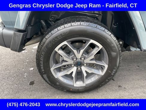 Used 2024 Jeep Wrangler Unlimited w/ Convenience Group AWD/4WD image 10
