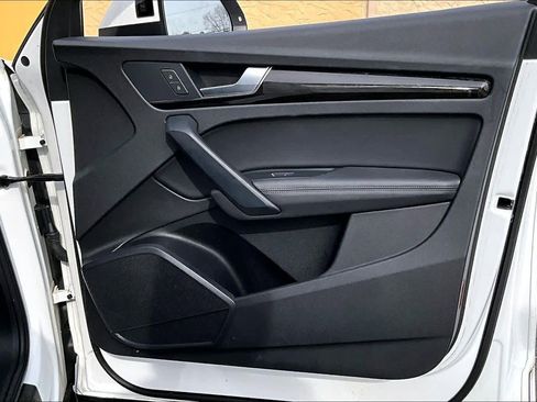 Used 2019 Audi Q5 2.0T Premium Plus image 22