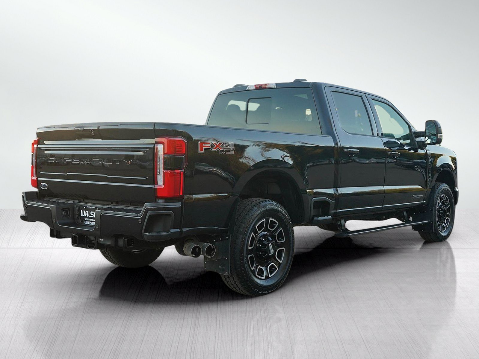 Used 2026 Ford F350 Platinum AWD/4WD image 5