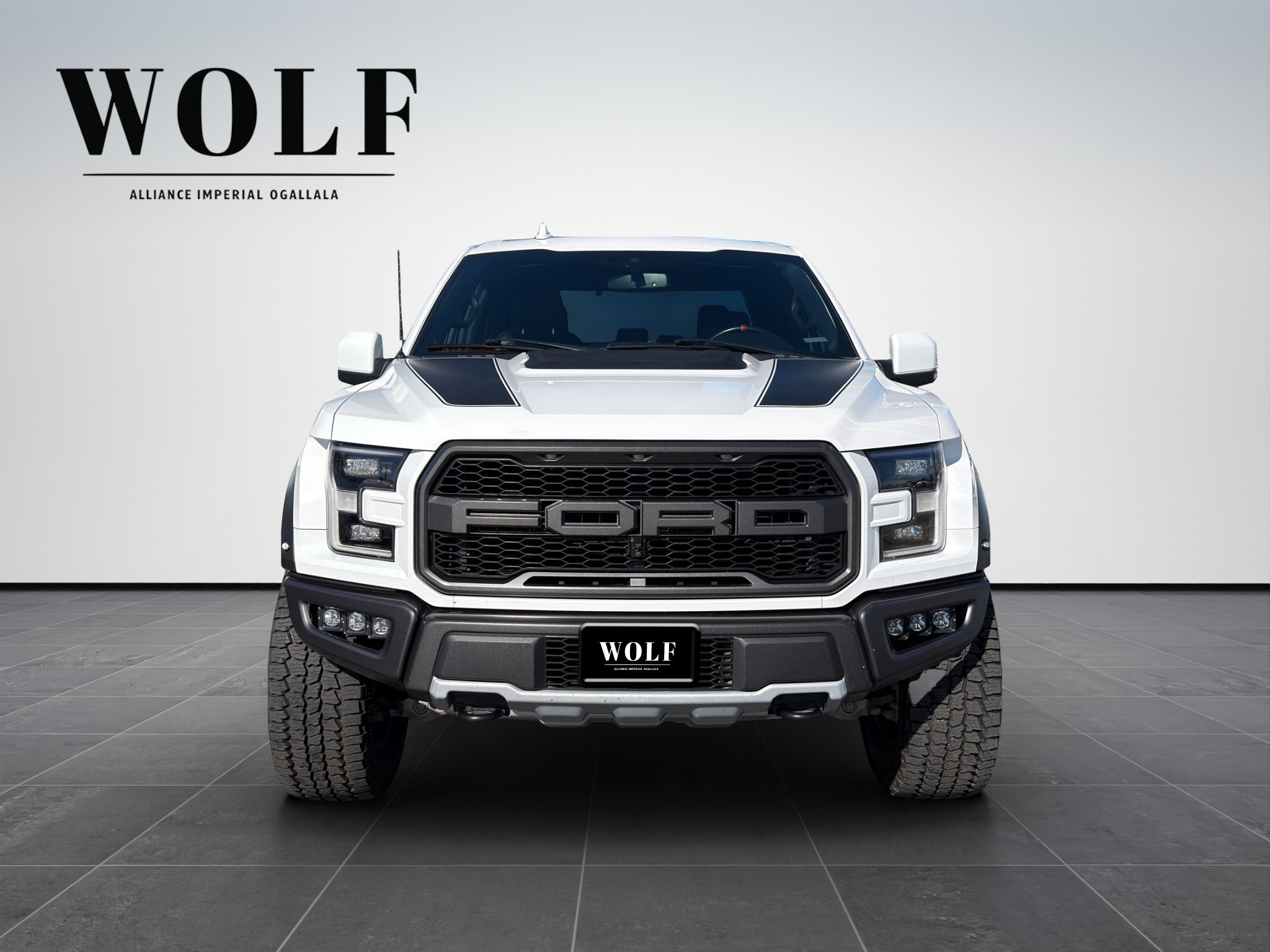Used 2020 Ford F150 Raptor w/ Equipment Group 802A Luxury AWD/4WD image 2