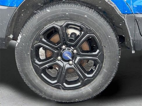 Used 2020 Ford EcoSport SE w/ SE Convenience Package image 9