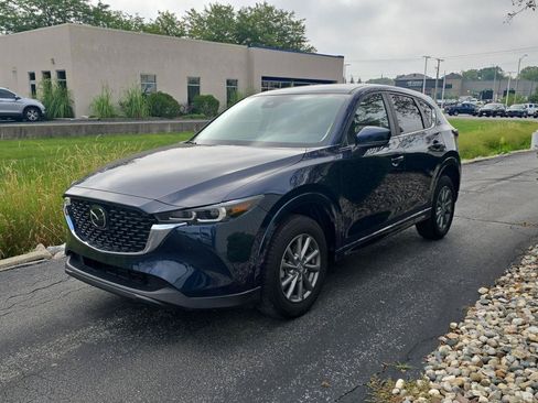 Used 2024 MAZDA CX-5 AWD 2.5 S w/ Select Package image 3