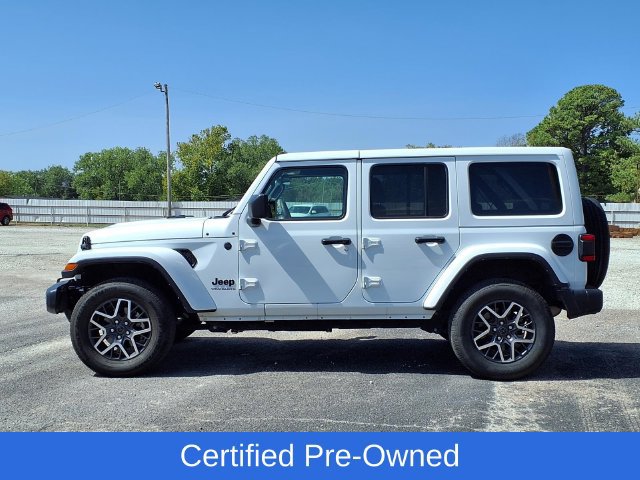Certified 2025 Jeep Wrangler Unlimited Sahara AWD/4WD image 15