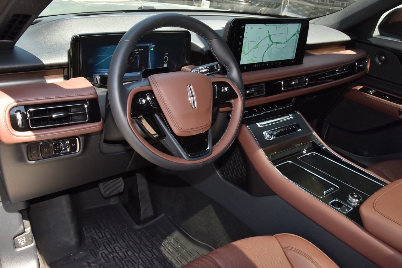 New 2026 Lincoln Aviator Reserve AWD/4WD image 35