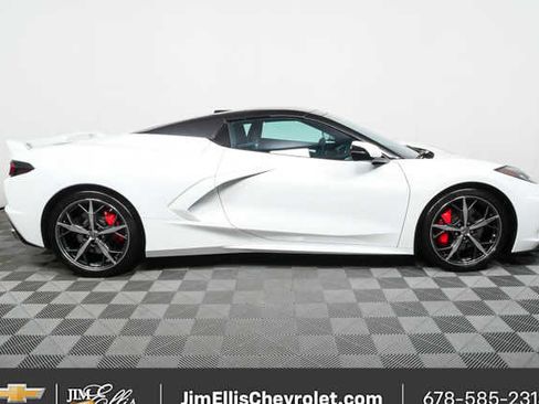 Used 2021 Chevrolet Corvette Stingray Premium Conv w/ Z51 Performance Package image 2