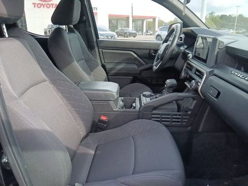Used 2024 Toyota Tacoma SR AWD/4WD image 30