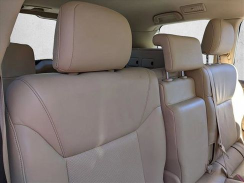 Used 2013 Lexus LX 570 4WD image 19