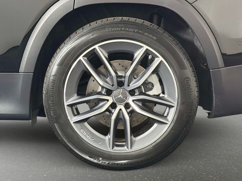 Used 2026 Mercedes-Benz GLB 35 AMG 4MATIC image 12