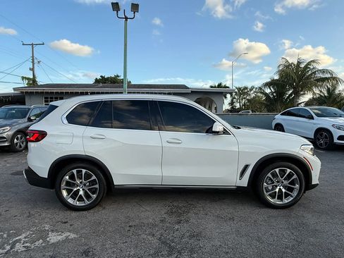 Used 2021 BMW X5 sDrive40i w/ Premium Package RWD image 8