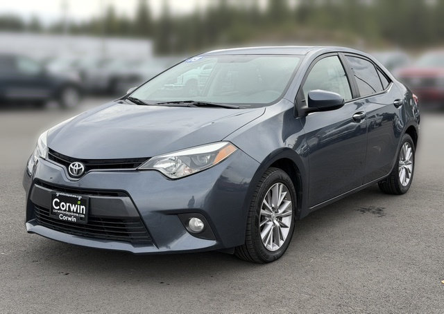 Used 2015 Toyota Corolla LE FWD image 5