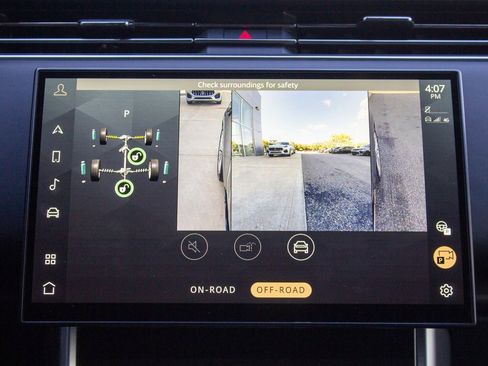 Used 2023 Land Rover Range Rover First Edition image 18