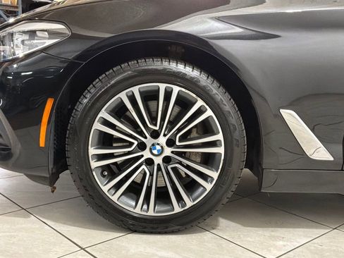 Used 2019 BMW 530i xDrive w/ Convenience Package AWD/4WD image 15